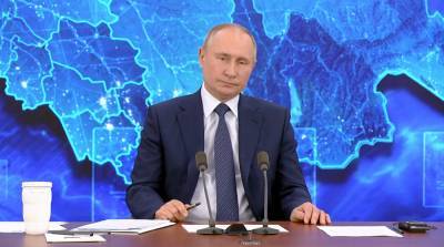 Путин: политика сдерживания России началась сразу после усиления страны