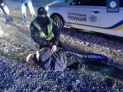 В Мукачево произошла стрельба посреди улицы: есть пострадавший