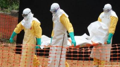 В Гвинее впервые с 2016 года зафиксированы 4 смерти от лихорадки Эбола