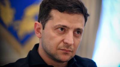 Руководитель офиса Зеленского назвал причины падения его рейтинга