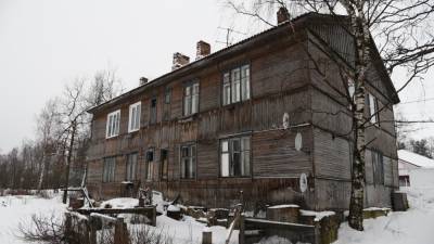 Власти Хабаровска продолжают расселение людей из аварийного жилья
