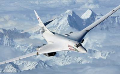 Российские Ту-160 нанесли учебные ядерные удары по авиабазам ВВС США в Европе