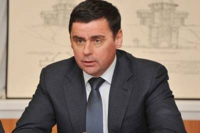 Ярославский губернатор попросил жителей региона сидеть по домам
