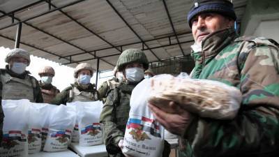 Российские военные доставили гуманитарную помощь жителям Тартуса