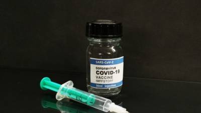 Ученые допустили возможность устаревания вакцин от коронавируса
