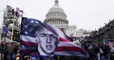 Штурм Капитолия: более 70% опрошенных американцев считают Трампа ответственным, — Reuters