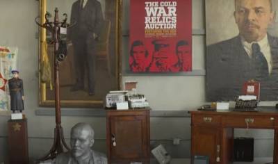 В США коллекцию «Музея шпионажа КГБ» распродали на аукционе