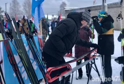 Все на лыжи: жители Лодейного Поля принимают участие в лыжных гонках