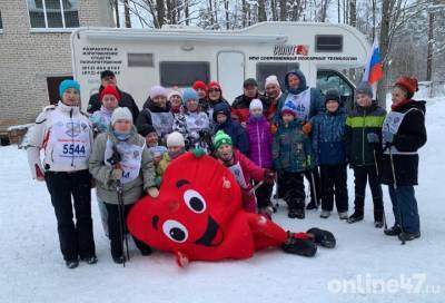 В Приозерске спортсмены-любители встретились на «Лыжне любви»