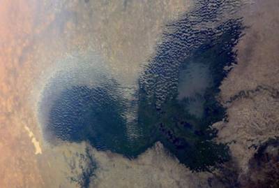 Космонавт сфотографировал с МКС озеро в форме сердца