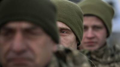 Солдат ВСУ из-за невыплаченной премии бросил гранату в командира