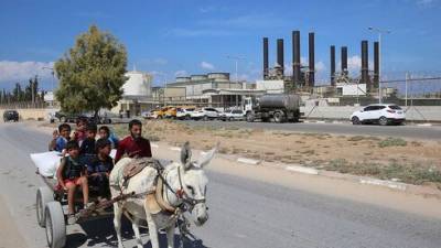 Израиль будет поставлять голубое топливо в сектор Газы