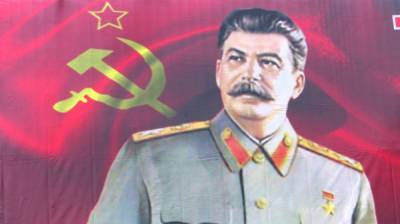 Память Сталина предложили увековечить на воронежском вокзале