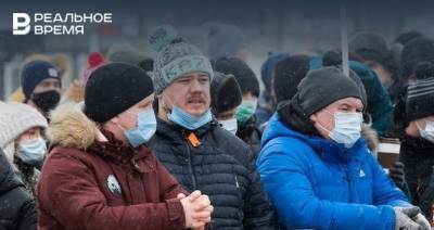 «Народ чем-то недоволен, раз он приходит сюда»: согласованный митинг в Казани в ограждении и под музыку
