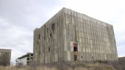 Судьба "кубика": нужно ли сносить Крымскую АЭС