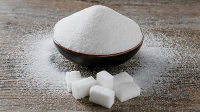 Кабмин РФ может не продлить меры по сдерживанию цен на сахар и масло