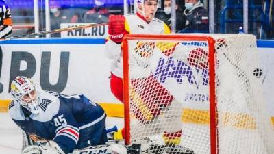 "Йокерит" прервал победную серию "Металлурга" в КХЛ
