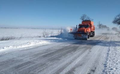 Снегопады и затрудненное движение на дорогах: какая сейчас ситуация в областях