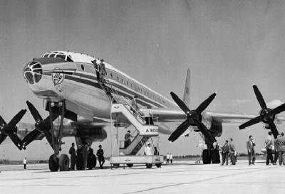 ТУ-114: зачем американцы хотели устроить катастрофу самого надёжного советского самолёта