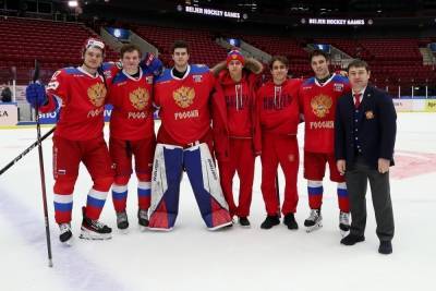 Нападающие СКА помогли сборной России по хоккею обыграть Чехию