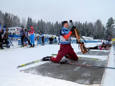 Стреляющие лыжники из Смоленской области одержали 7 побед на турнире «Поехали!»