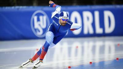 Конькобежец Румянцев завоевал бронзу на дистанции 10 000 м на ЧМ в Херенвене