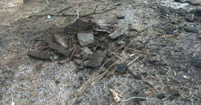 ГБР обнародовало фото кусков разорванной мерзлой земли на месте гибели троих военных на Донбассе