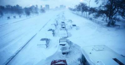 Снегопады в Украине: движение ограничено в четырех областях