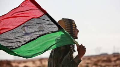 Глава ПНС Ливии Саррадж покинул страну