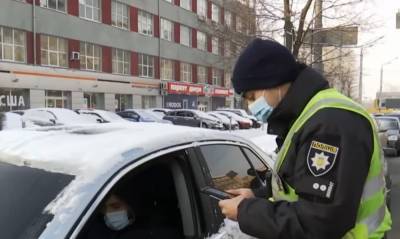 Требование документов у водителя: украинцам рассказали, когда полицейские не имеют права этого делать