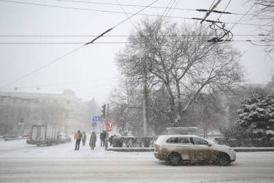Снег с порывистым ветром при -8° прогнозируют в Волгограде