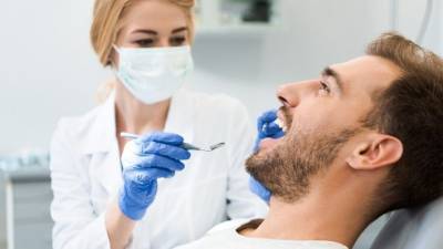 Когда и зачем нужно удалять зубы мудрости — интервью стоматолога