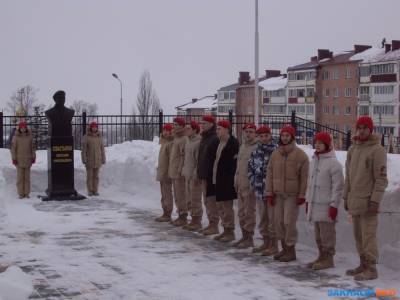 В Долинске почтили память воинов-интернационалистов