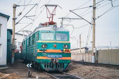 Глава ЗабЖД заявил о переводе поездов южного сообщения края на электротягу в 2021 году