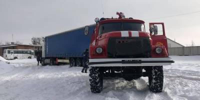 Непогода не отступает: в каких областях Украины ограничено движение транспорта