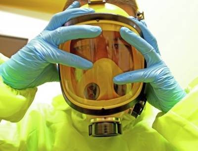 Вирусолог исключил угрозу лихорадки Эболы в России