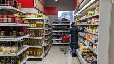 Продукты в минимаркетах России за год подорожали на 5,4%
