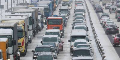 Пробки в Киеве: где затруднено движение из-за снегопада
