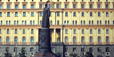 Либералы готовят провокацию с памятником Дзержинскому в Москве