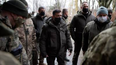 СМИ назвали невыполнимой миссию администрации Зеленского по Донбассу