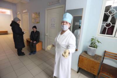 Жители Глазова требуют возобновить работу филиала поликлиники в поселке Птицефабрика