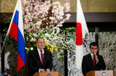 В Японии заявили о готовности к настойчивым переговорам по Курилам