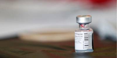 «Чрезвычайно эффективна». Вакцина Pfizer защищает от коронавируса в 94% случаях — израильские ученые