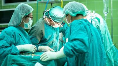 Операция по удалению грыжи закончилась для пациентки московской клиники смертью
