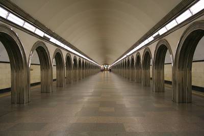 Пассажирам петербургского метро озвучили новое правило