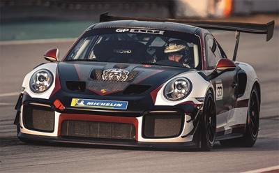 Макс Ферстаппен продаёт свою Porsche GT2 RS