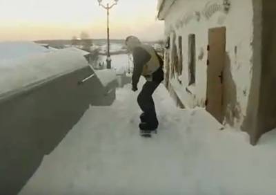 В Касимове сноубордисты прокатились по спуску, предназначенному для пешеходов