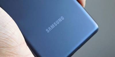 Samsung выпустила телефон с рекордным объемом аккумулятора