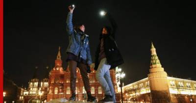 В Кремле отреагировали на акции с фонариками 14 февраля
