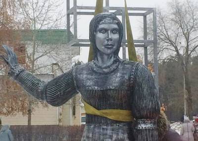 Скульптуру Аленки из Нововоронежа продали на аукционе за 2,6 млн рублей